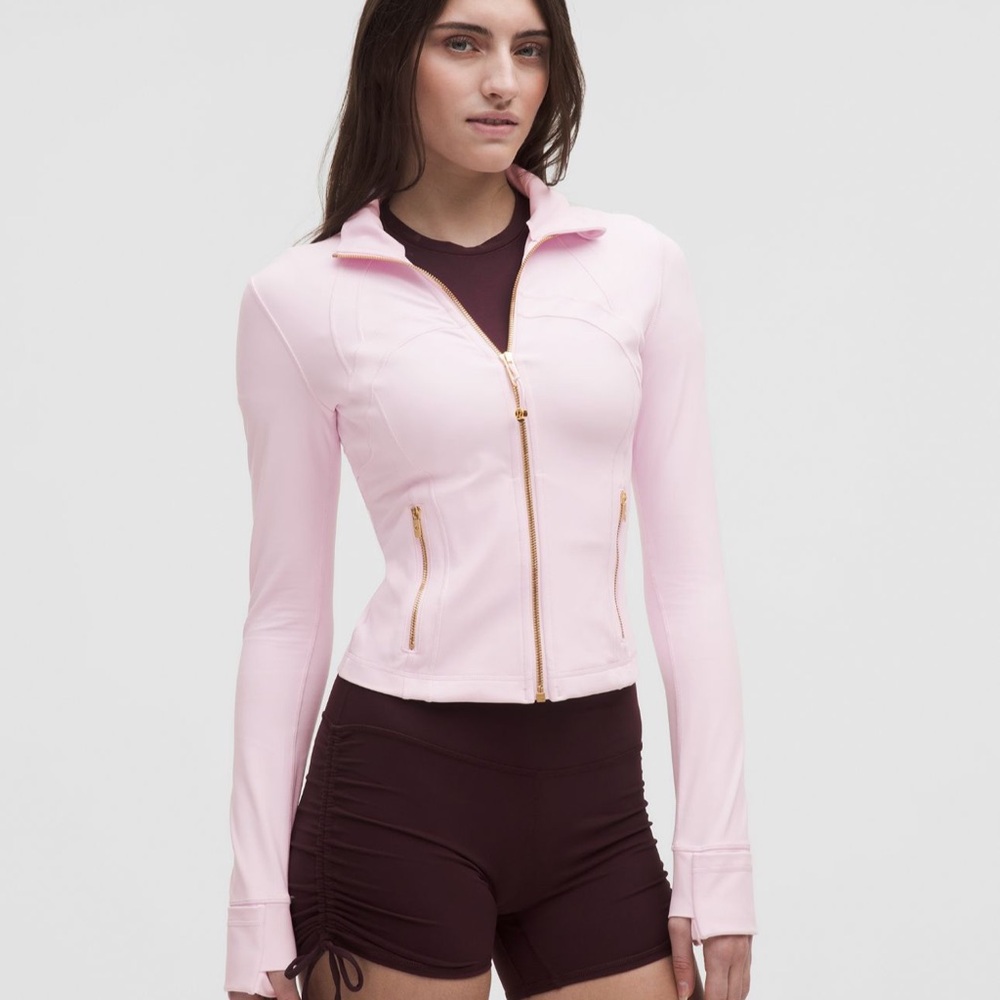 NWT 💫 Lululemon Athletica Pink Jacket